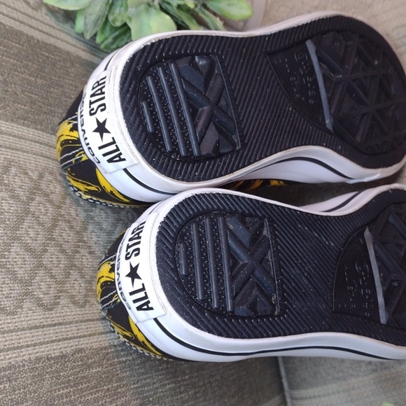 Limited Edition Converse X Andy Warhol Leather Banana Print Low Ox Sneakers - Picture 8 of 16